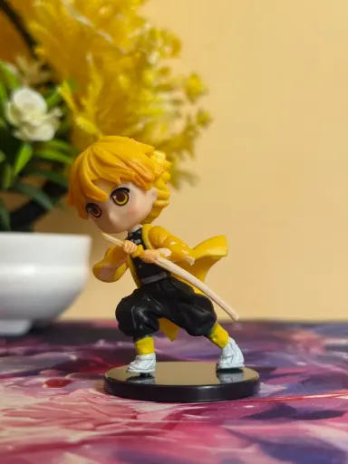 Zenitsu Chibi Figure -10cm Demon Slayer