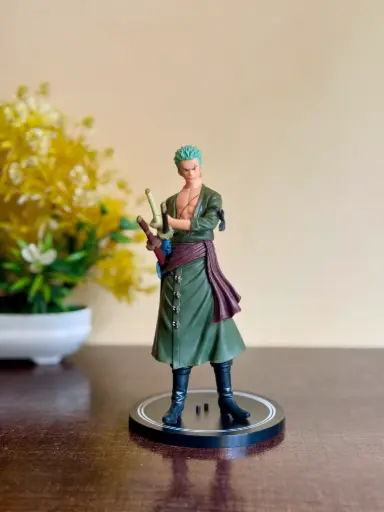 Zoro Standing Figure 18CM - One Piece