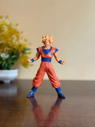 Super Saiyan Goku Standing Figure 18CM - Dragon Ball Super