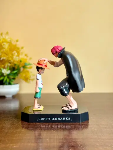 Luffy and Shanks wholesome Moment 19cm Action Figure - One Piece